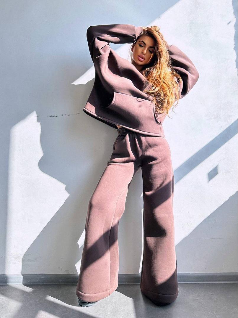 

European & American Women s Fashion Casual Set: Long Sleeve Hooded Sweatshirt with Pocket & Elastic Waist Pants M кавовий