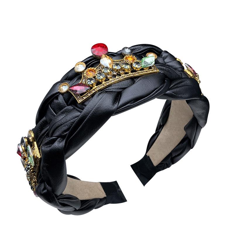 Light Luxury Women's Colorful Wide-Brimmed Headband - Fashionable and Versatile for a Sleek Look and White Hair Coverage