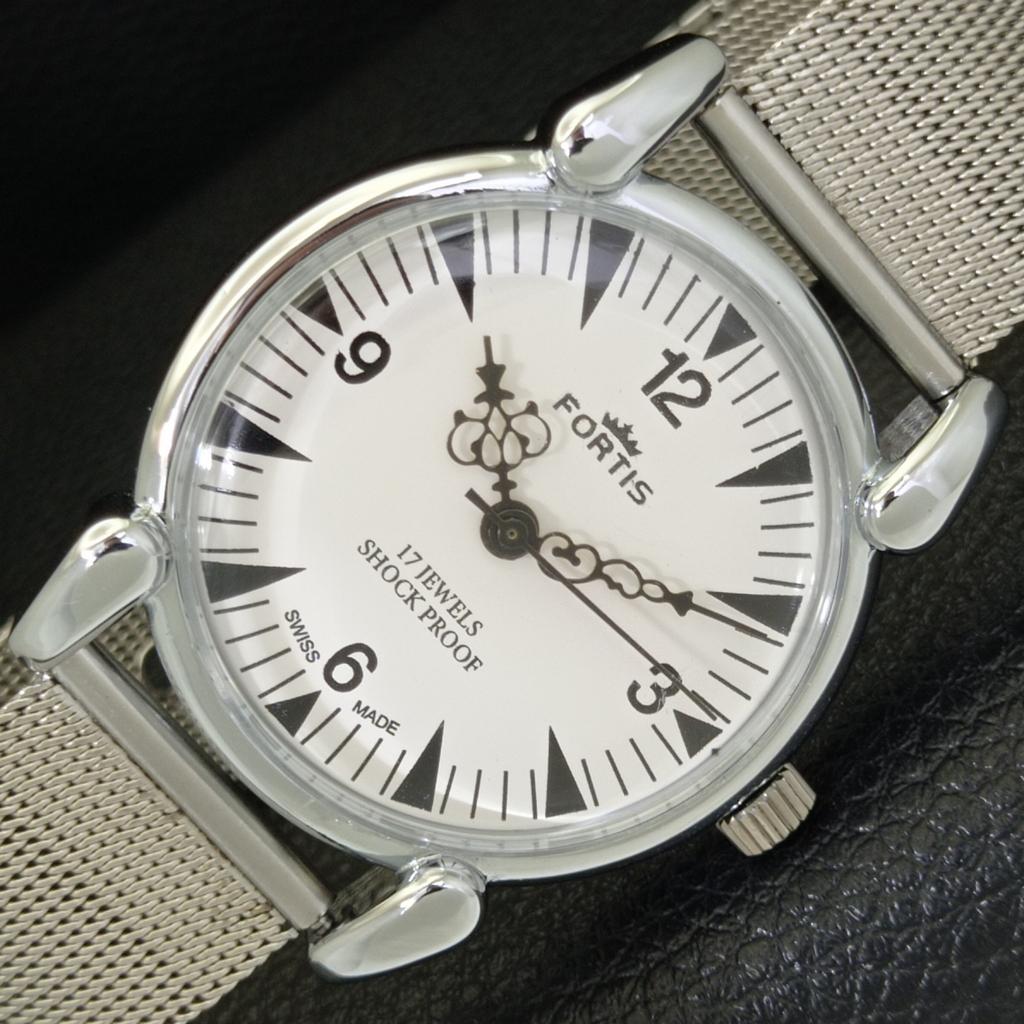 

ОТРЕСТАВРИРОВАННЫЕ ВИНТАЖНЫЕ ШВЕЙЦАРСКИЕ МУЖСКИЕ ЧАСЫ С РУЧНЫМ ЗАВОДОМ, ЦИФЕРБЛАТ БЕЛОГО ЦВЕТА a700850-5 R205a-a700850