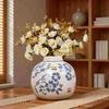 Vintage Blauw en Wit Porseleinen Kleine Vaas voor Bloemschikkingen – Retro Keramisch Ornament voor Woonkamer Decoratie.