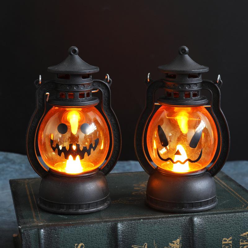 Halloween Retro Oil Lamp Portable Pumpkin Small Oil Lamp Halloween Lantern and Ghost Festival Atmosphere Arrangement