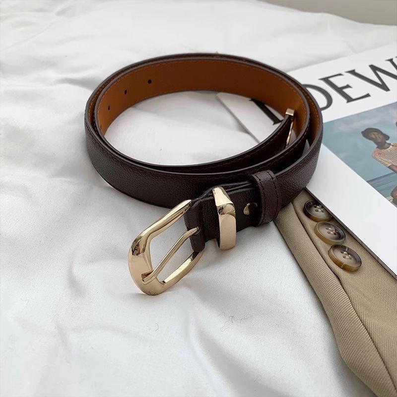 Wide Brown Elegant Metal Buckle Belt For Women In Vintage Fashion Perfect For Autumn 2023