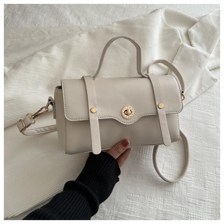 Boston Retro Solid Color 2025 Simple New Spring Crossbody Portable Shoulder Square Bag