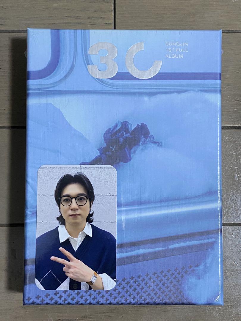 

[USED] DAY6 Sungjin s 1st solo album 30 with limited trading card