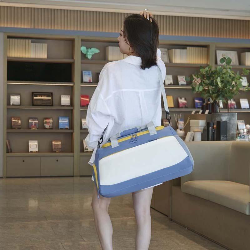 Relaxing Large-capacity Fresh Color-matching Trendy Shoulder Bag with Side Strap