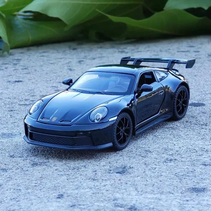 1:32 Porsche 911 GT3 Supercar Alloy Car Model With Pull Back Sound Light Children Gift Advanced Car Model Collectibles