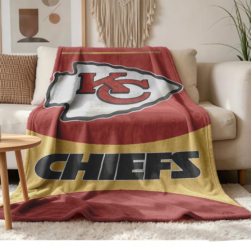 kansas city chiefs Soft and comfortable flannel Suitable for sofas living rooms outdoor camping travel and also makes a great anniversary gif