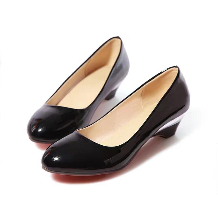 Spring and Autumn New Slope Heel Single Shoes Women's Low Heel Patent Leather Production Throughout the Year