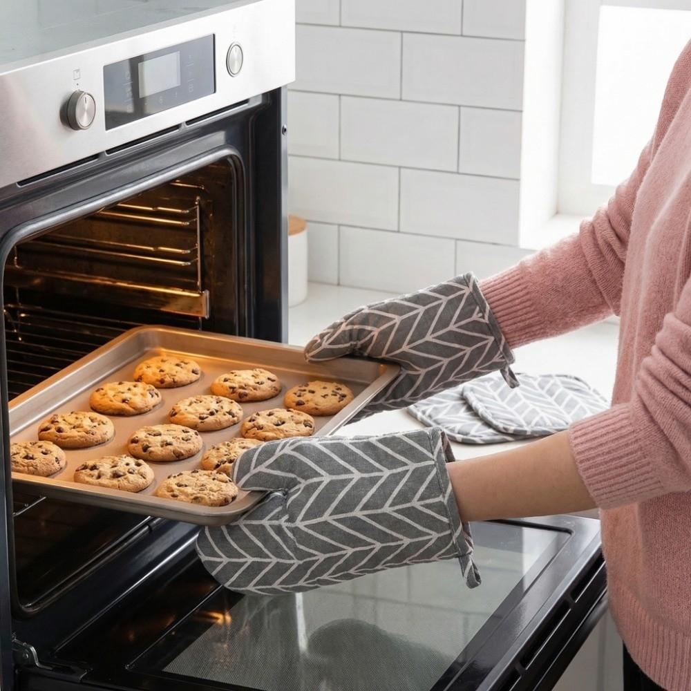 4Pcs Thickened Microwave Oven Glove Cotton Linen Heat Resistant Gloves Oven Gloves Set  Microwave