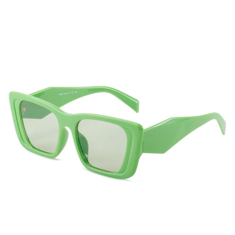 Fashion Women Oversized Square Sunglasses  Design Vintage Decor Green Frame Wide Cat Eye Shade Eyewear Men Sun Glasses Uv400