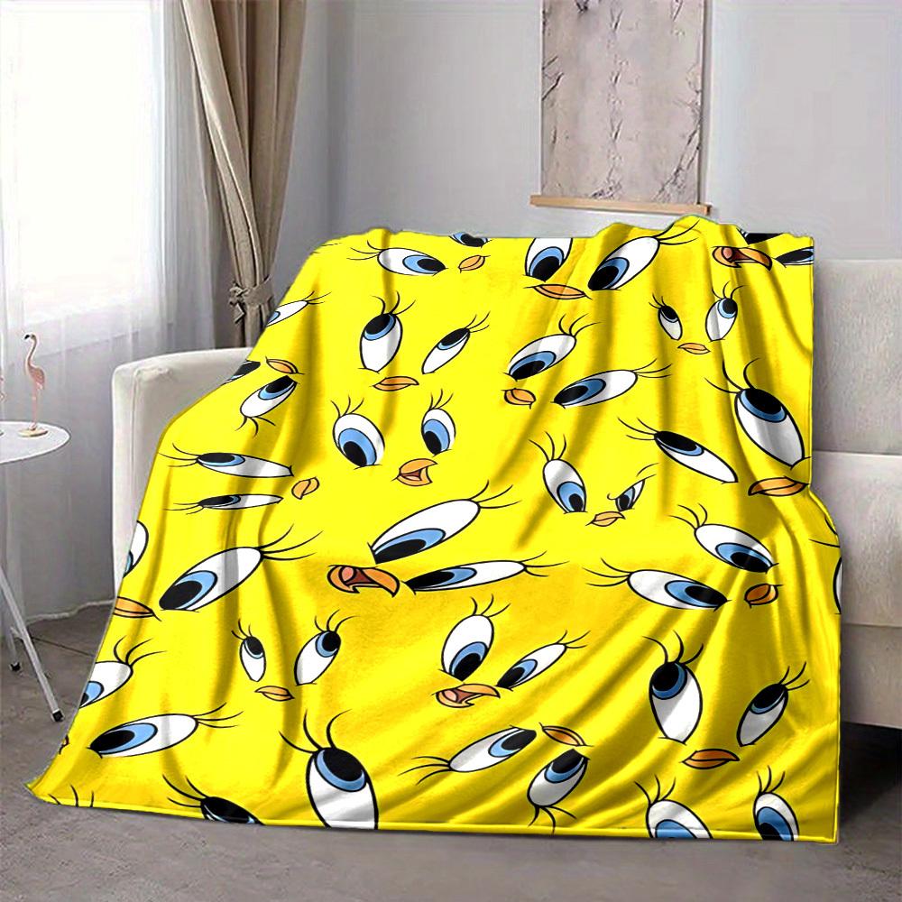 1pc Tweety Looney Tunes Flannel Blanket, Soft Skin Friendly with Digital Printing, Various Sizes Available for Family, Friends, Birthday