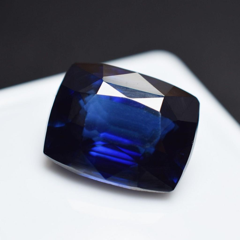 Natural Purple Tanzanite Loose Gemstone 10.50 Ct Cushion Cut for Jewelry Making and Gem Collections
