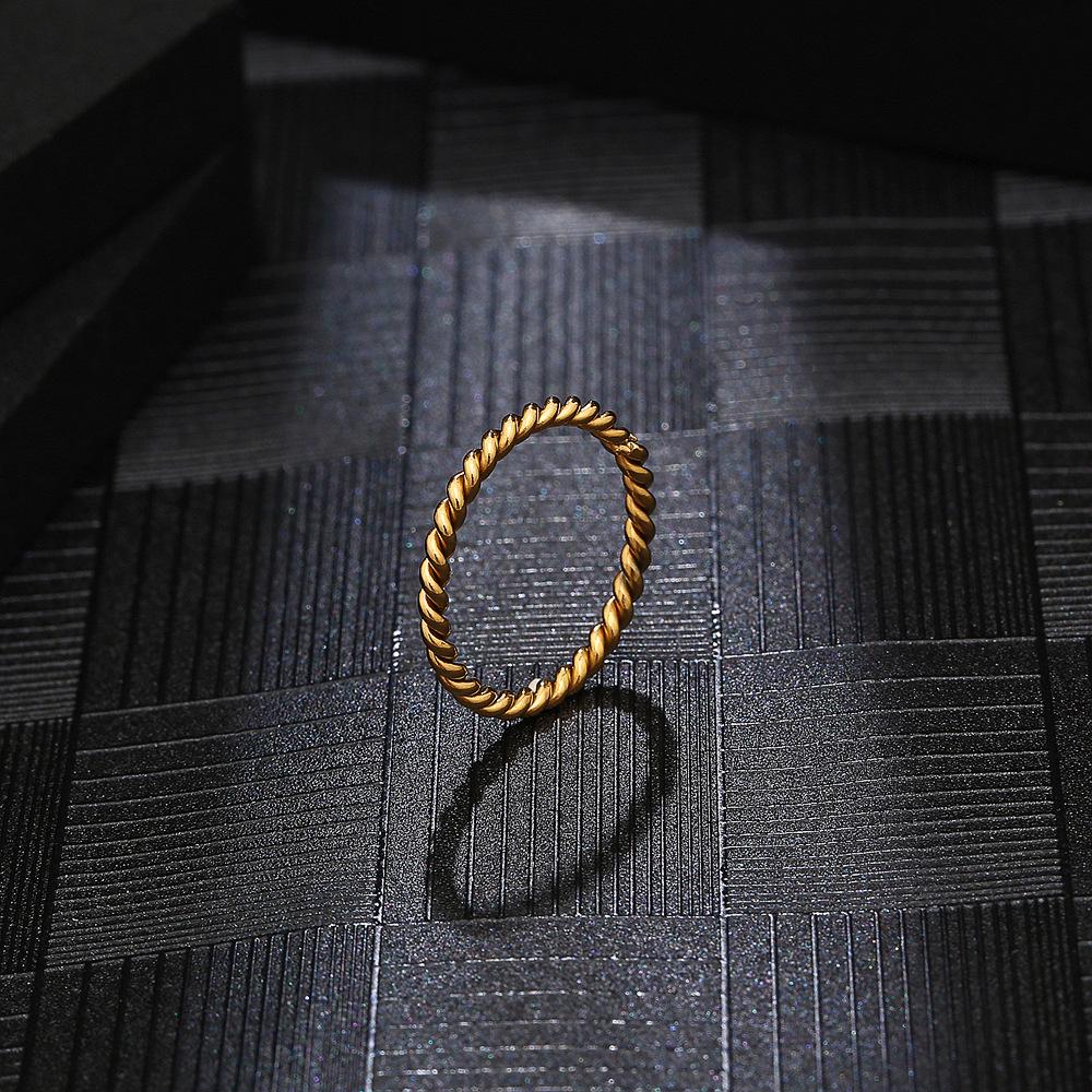 Minimalist European-American Titanium Steel Twist Rope Ring for Women