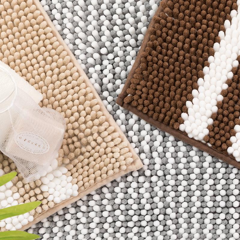 Cationic Chenille Striped Non-Slip Water-Absorbent Doormat for Bathroom and Bedroom Rug.