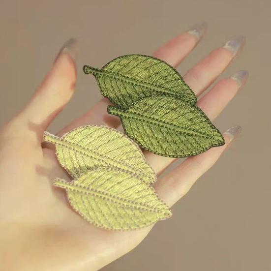 2Pcs Girl Hairpins Leaf Design Lightweight Hair Clips Bang Back Head Hair Pins Hair Fixing Tool Hair Accessories
