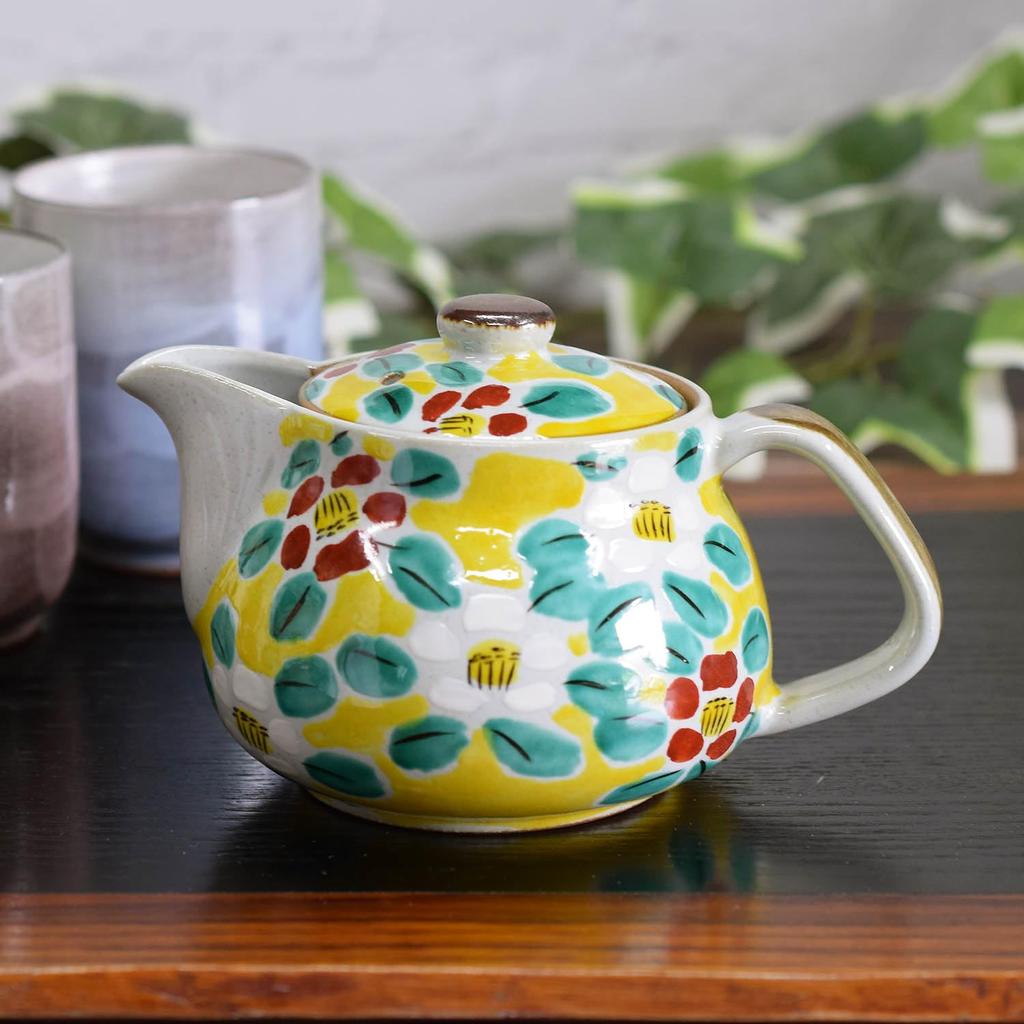 Waza No Kura: Stylish Kutani Ware Teapot with Floral Pattern and Tea Strainer. A Premium Ceramic Brand from Japan. A Great Birthday Gift.