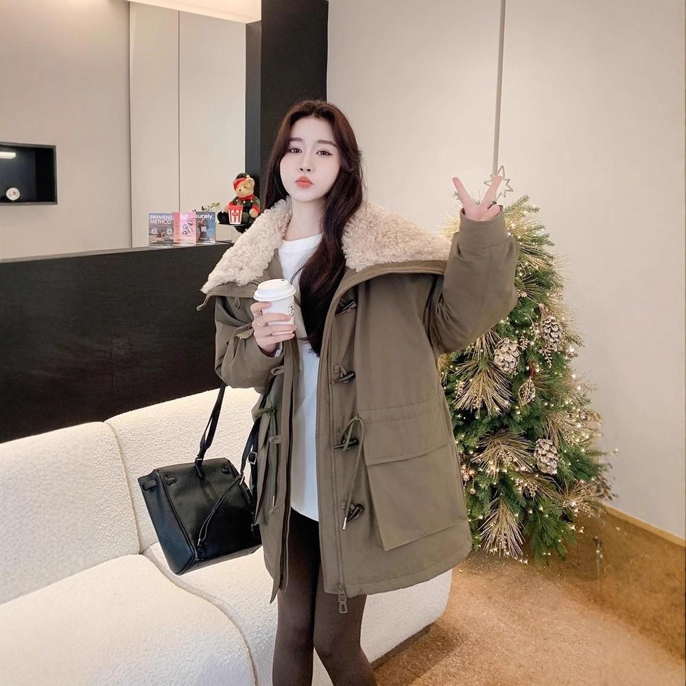 Lamb wool lapel cotton-padded clothes women's medium and long winter new retro warm tooling pie overcome padded jacket