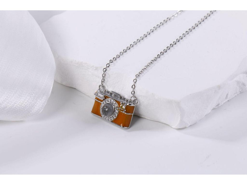 Custom Photo Keychain - DIY Personalized Camera Keychain with Portrait or Picture