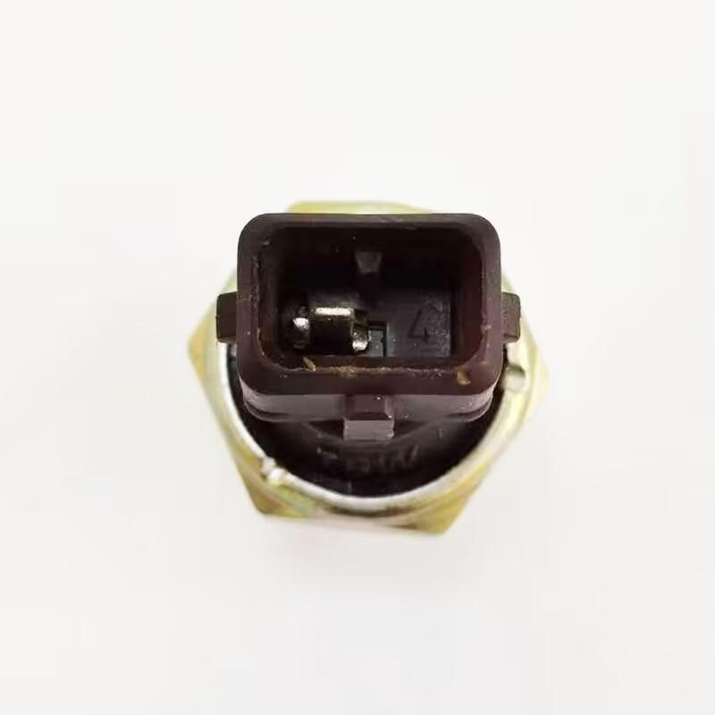 Oil pressure sensor Pressure sensor ODFT NUC100280 for SAIC ROEWE 350 550 750 MG3 MG5 MG6