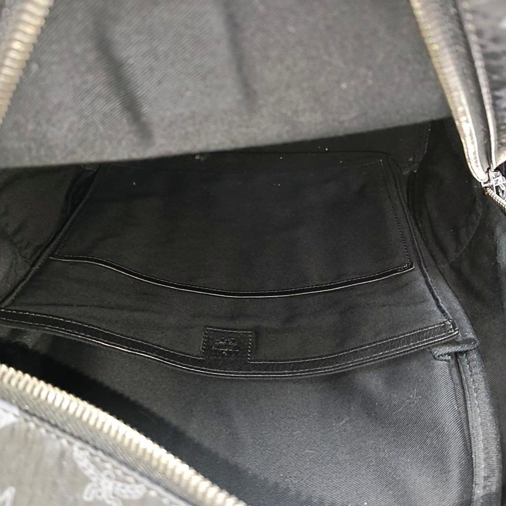 [Gebraucht] Monogramm-Print Silberne Beschläge Klassische Doppelseitige Nieten Großes Fassungsvermögen Beschichtetes Canvas und Napa-Leder Rucksack - Gut #14ZKIEG