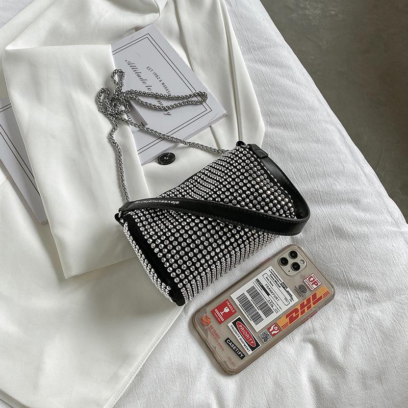 Trendige Damen Schulter- und Umhängetasche mit Strassverzierungen - Nachtclub-Stil