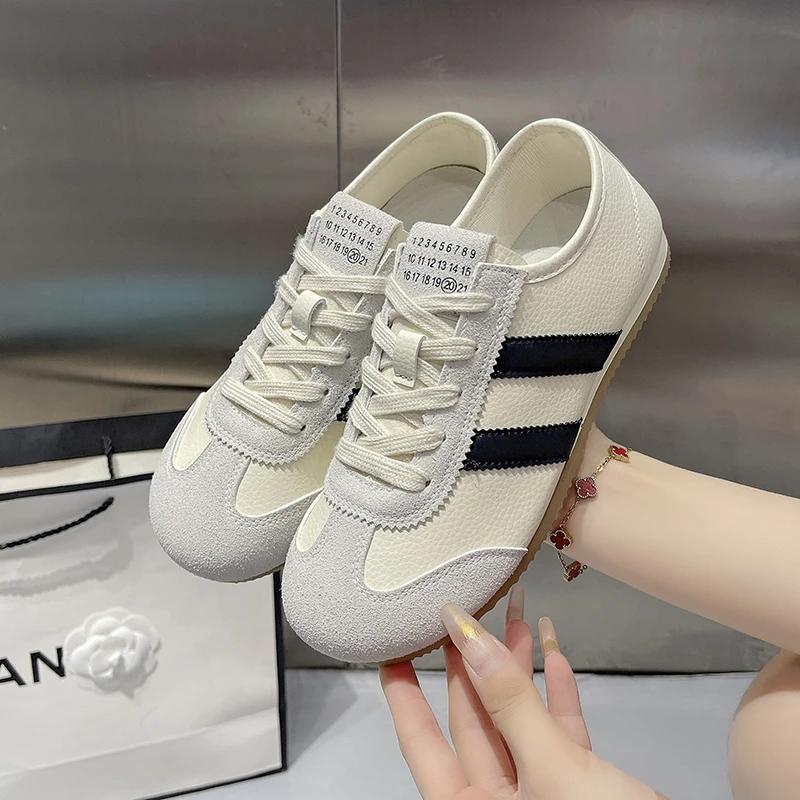 

Новый стиль, туфли-лодочки с мелким вырезом, маленькие белые туфли на каждый день, женские кроссовки, балетки для платья, женская обувь на танкетке, с круглым носком, спортивная обувь на шнуровке на плоской подошве 40