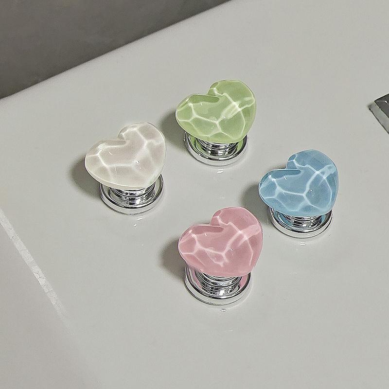 2 Pieces Heart Shaped Toilet Pressers Love Toilet Press Button Tank Press Switch Tank Button Nail Protector Bathroom Decoration