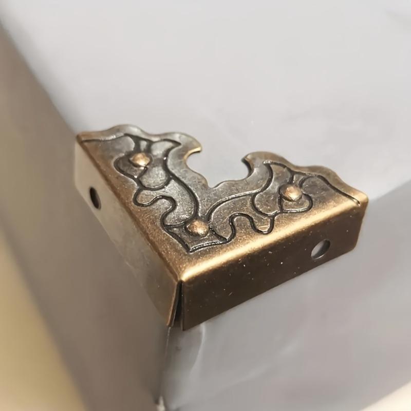 20Pcs Antique Furniture Accessories Metal Corner Protector Metal Crafts Jewelry Box Edge Safety Guard Corner 25mm Right Angle