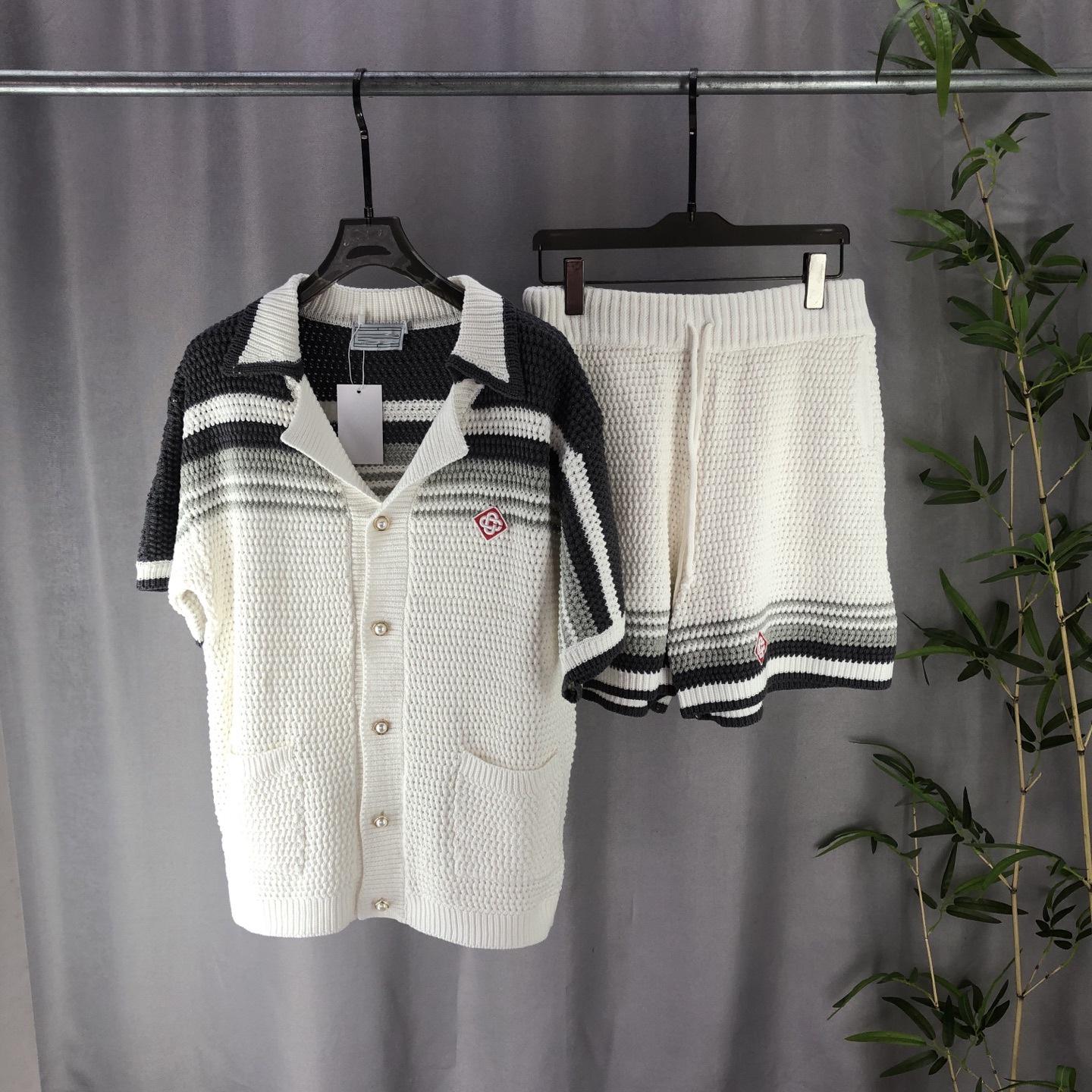 

Unisex European Style Short Sleeve Knitwear Set - Wool Sweater with Jacquard Pattern Large
