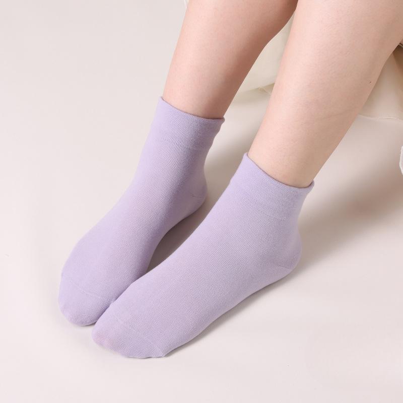 Ladies Fall New Fashion All Kinds of Loose Mouth Boneless Tube Socks