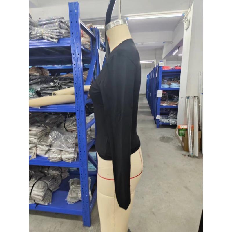 Solid Color Casual Round Neck Long Sleeved T-shirt Top