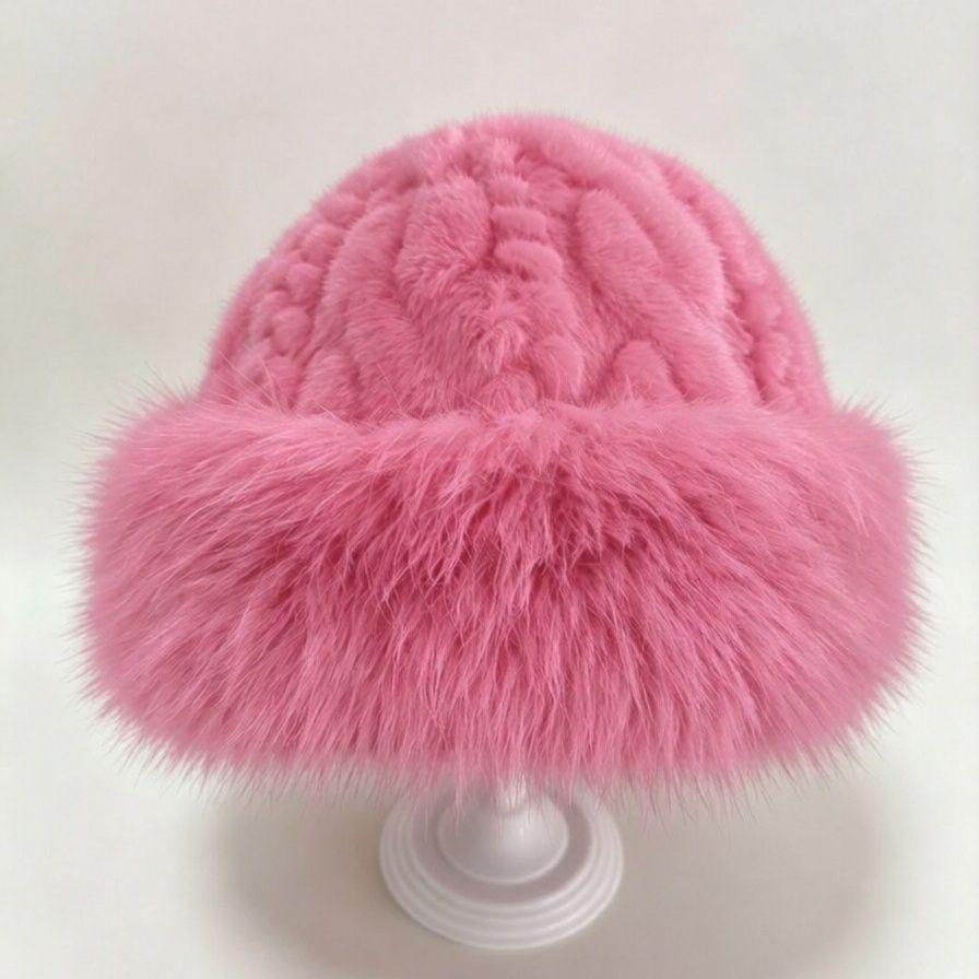 New Plush Beanie Outdoor Warmth Cold Protection and Versatile Style Women's Hat