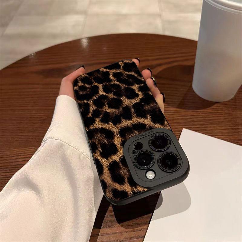 Brown Black Leopard Print Phone Case For iPhone 17 16 11 12 13 14 15 Pro Max 15 16 Plus X XR XS MAX 16e Shockproof Cover Fundas