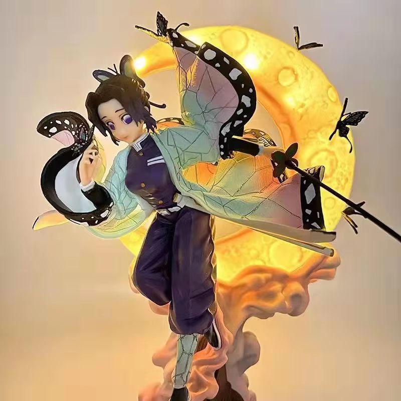 

Demon Slayer Kochou Shinobu Action Figure 27cm Luminous Lighted Roof Anime Model Collection Statue Decoration Doll Gift белый