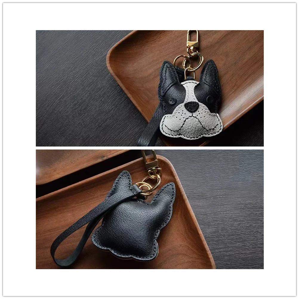 Ręcznie robiony skórzany breloczek z zawieszką dla pieska i prezent dla miłośnika psów Akcesoria dla miłośnika szczeniaczków