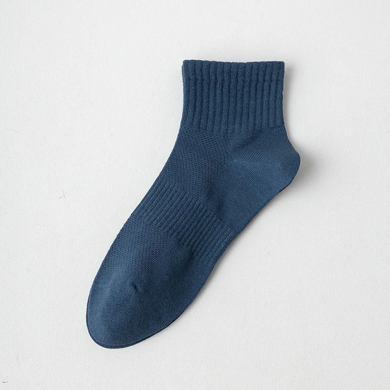 Men's Summer Thin Mesh Breathable Sports Pure Color All Go Boneless Sweat Absorber Cotton Socks
