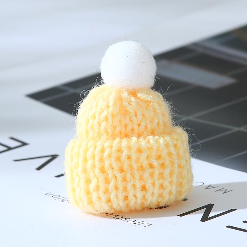 Korean Style Knitted Wool Hat with DIY Pompom Decoration - Mini Christmas Accessory
