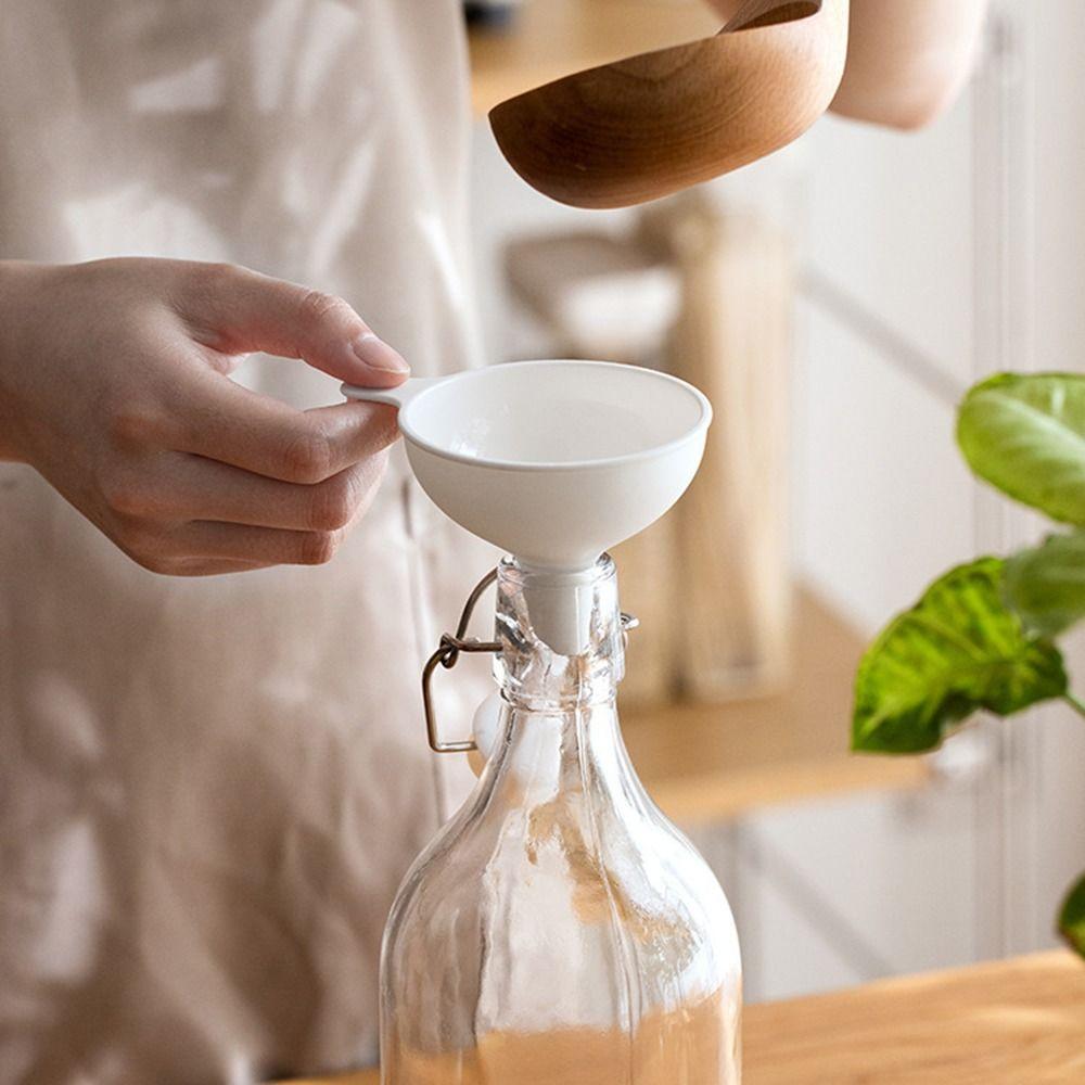 

Transferring Strainer Plastic Filter Dispenser Oil Hopper Funnels білий