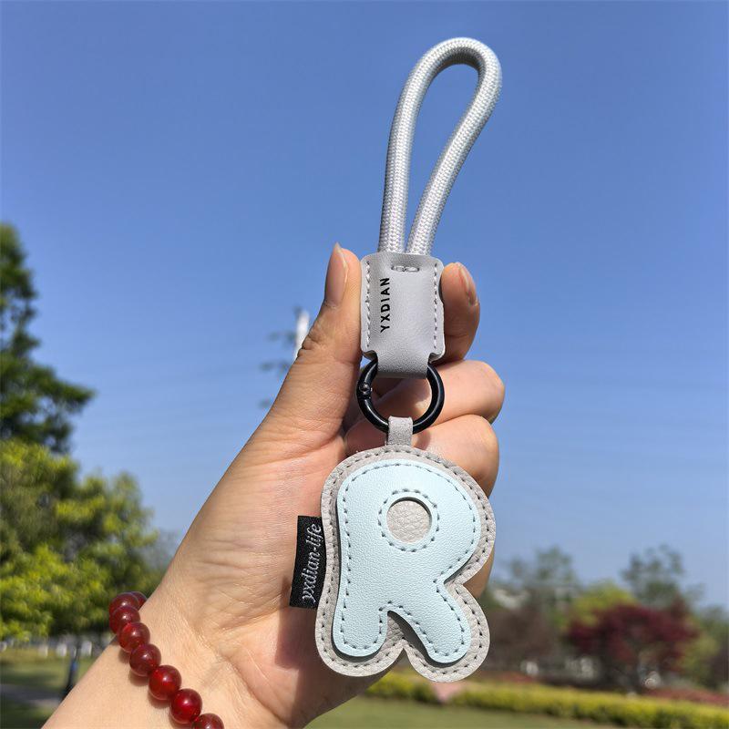 1PC Anniversary Gifts Lucky Letters Creative Alphabet Keychain Minimalist Wedding Favors Trendy For Couples Engraved 18CM