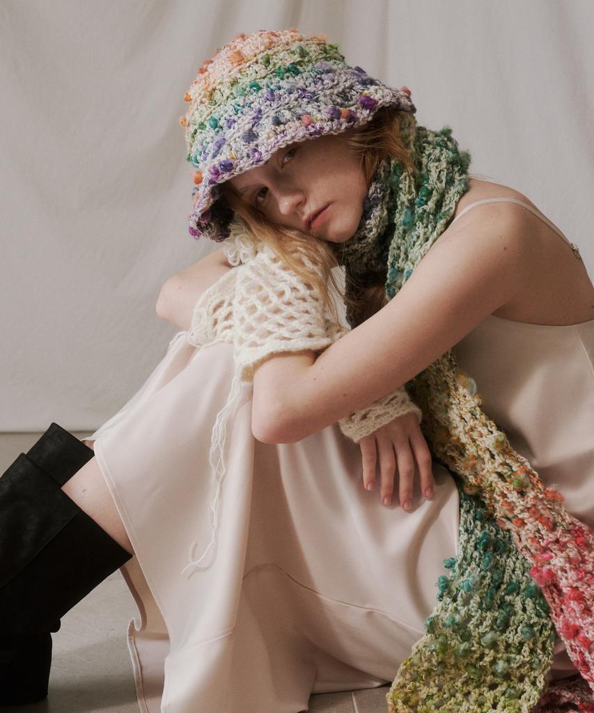 Miseutikotita Twilight Meadow Bucket Hat
