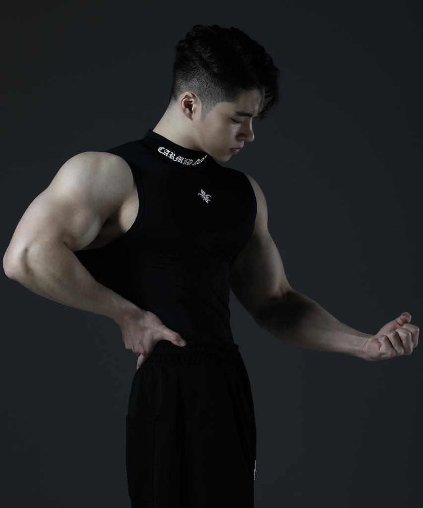 CARMID Compression Mock Neck Sleeveless [Black]