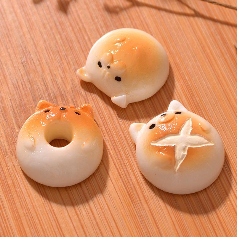 Creative Dogs Bread Donuts Figurines Miniature Kitchen Food Toy Desktop Car Ornament Diy Decoration Accessories Gifts