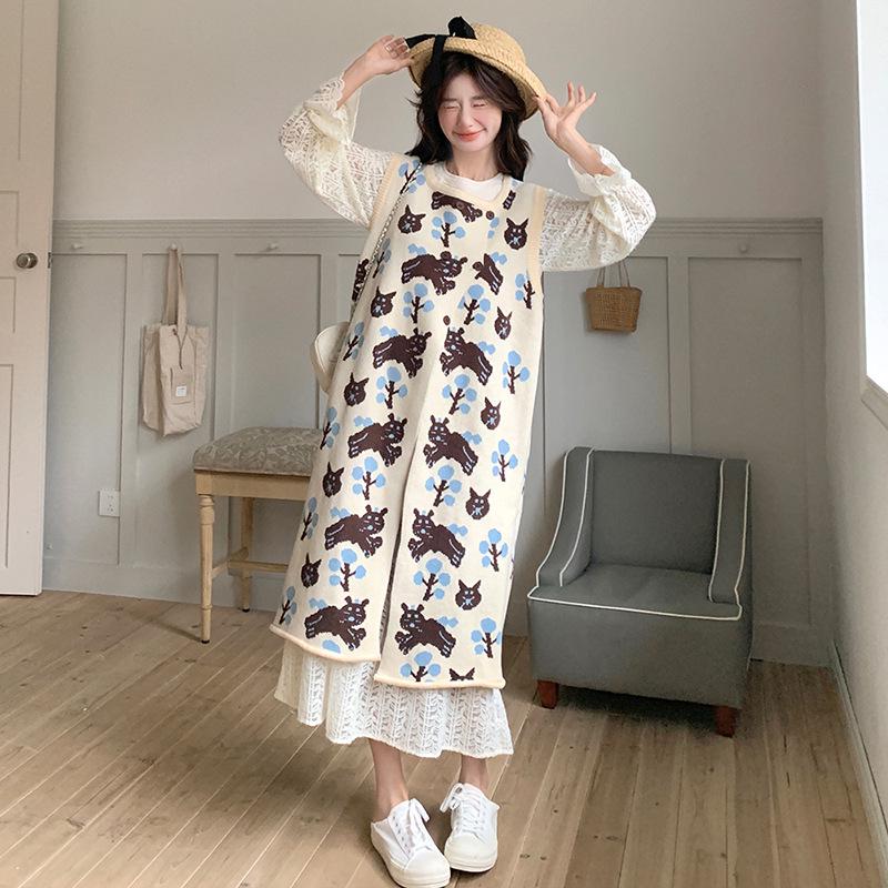 2025 Trendy French Printed Vest & Hollow Long Skirt Set: Sweet, Gentle Two-Piece Dress Suit