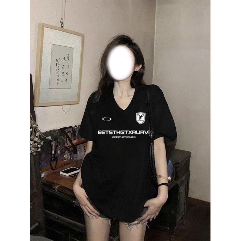 

Black Big T-shirt Women s Short Sleeve Summer 2025 New Loose Mid-Length American Cotton Butt Covering V-neck Top Black S