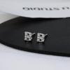 Pendientes de Diamantes con Letra Personalizada de Plata de Ley S925 Banyan Tree - Pendientes Individuales para Cartílago para Hombre y Mujer