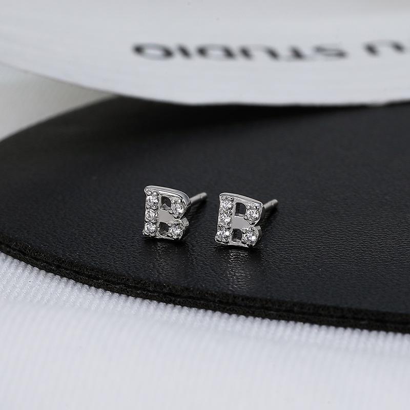 Pendientes de Diamantes con Letra Personalizada de Plata de Ley S925 Banyan Tree - Pendientes Individuales para Cartílago para Hombre y Mujer