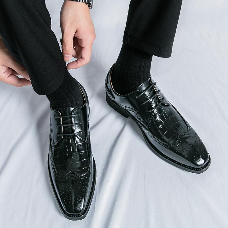 Fashion Italian High-end Brand Classic Brown Men's Leather Casual Shoes Commuting Daily Driving Shoes Men's Business Formal Shoes