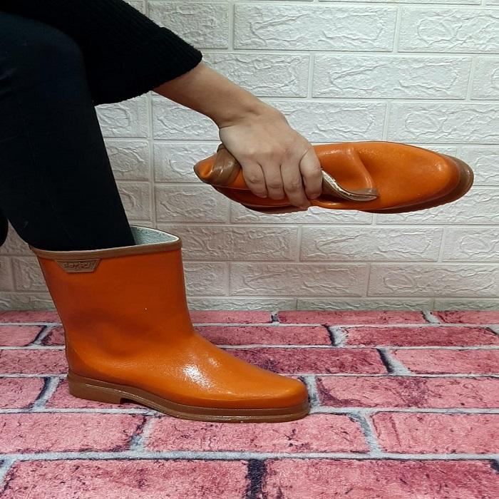 

Короткие сапоги из противоскользящего крепа Derby Safi с резиновой внутренней частью из мифлона, 25 см 37 светло-коричневого