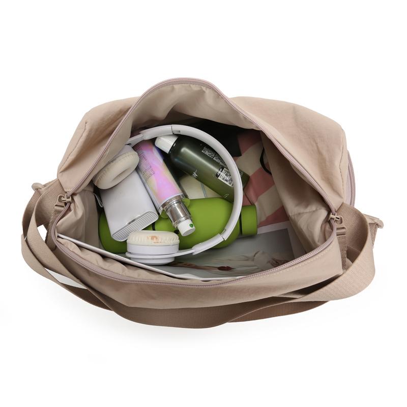 Sports Fitness Bag Short Distance Travel Bag Women's Large Capacity Shoulder Crossbody Bag