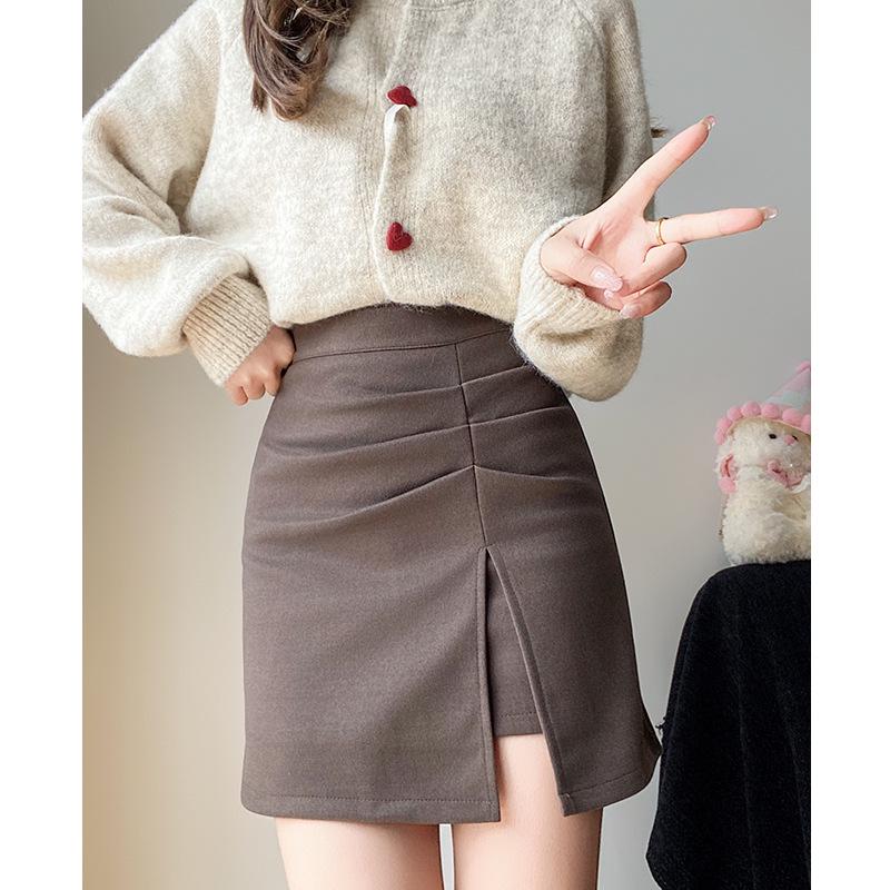 

Coffee Wool Pleated A-Line Skirt for Women, Designer Umbrella Style, Medium-Length, Petite Fit, High-Waisted, Autumn/Winter. Extra Large темный кофе